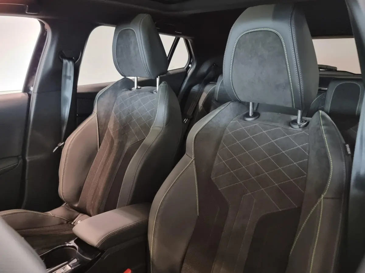 EV GT Pack 50 kWh | Apple carplay | Pano.dak | Stoelverwarming | Navigatie | LED-verlichting | 1e Eigenaar | Dealeronderhouden |
