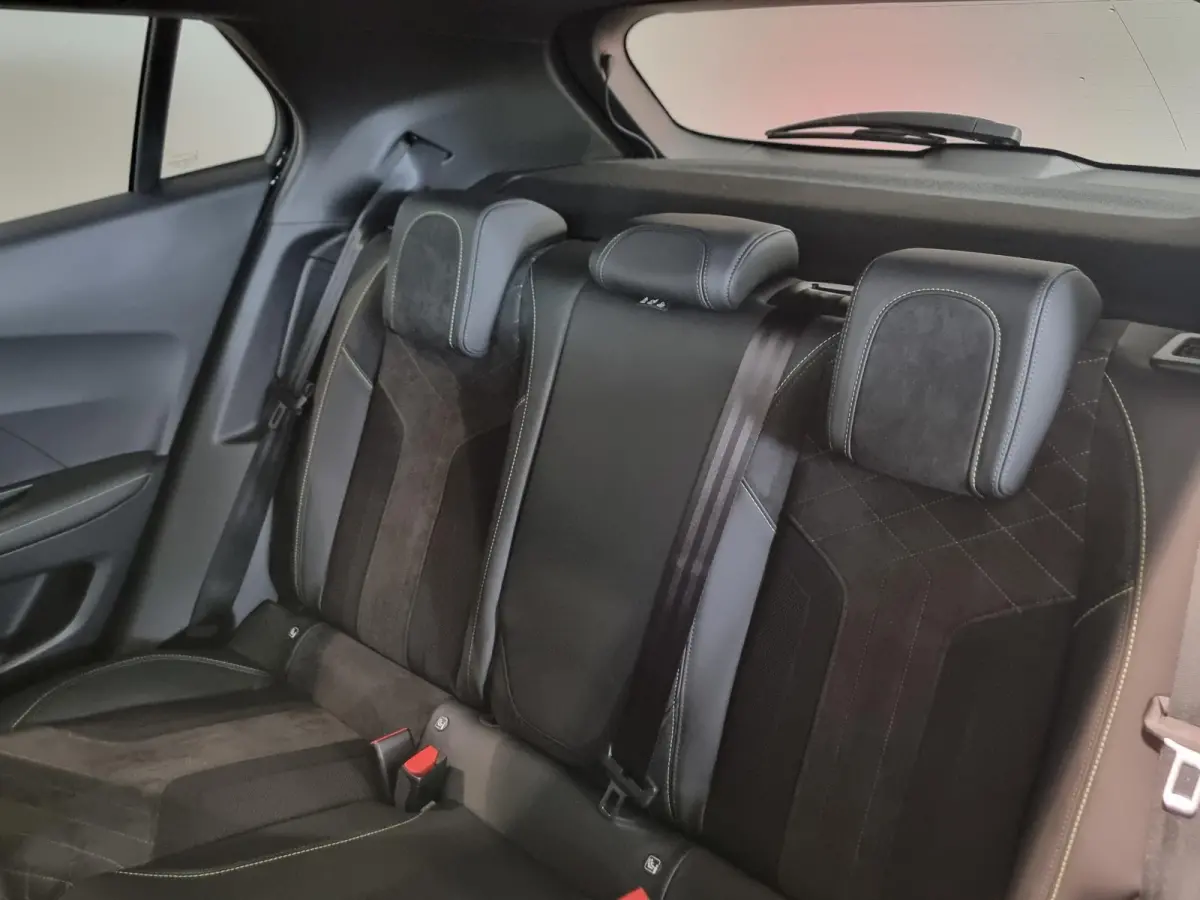 EV GT Pack 50 kWh | Apple carplay | Pano.dak | Stoelverwarming | Navigatie | LED-verlichting | 1e Eigenaar | Dealeronderhouden |