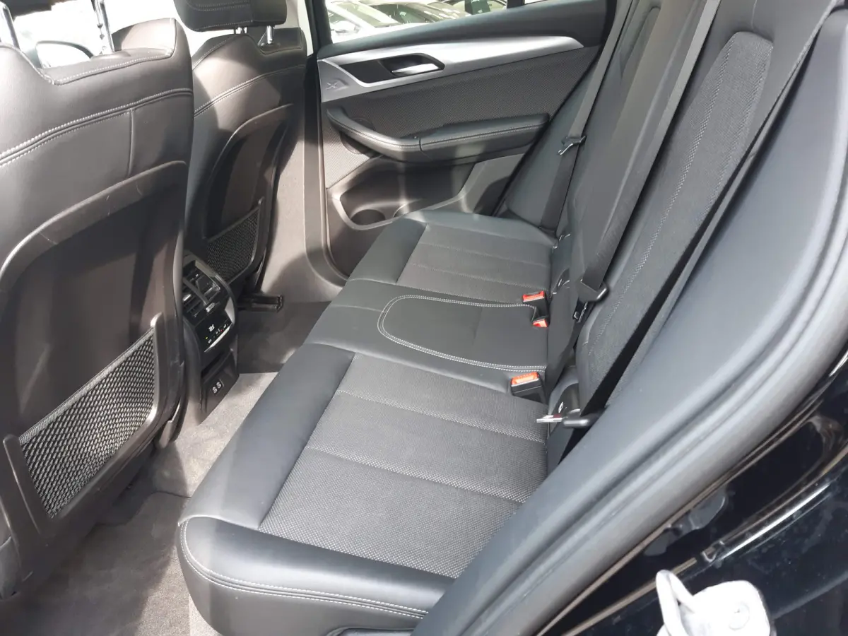 xDrive30e High Executive