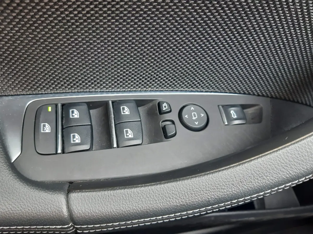 xDrive30e High Executive