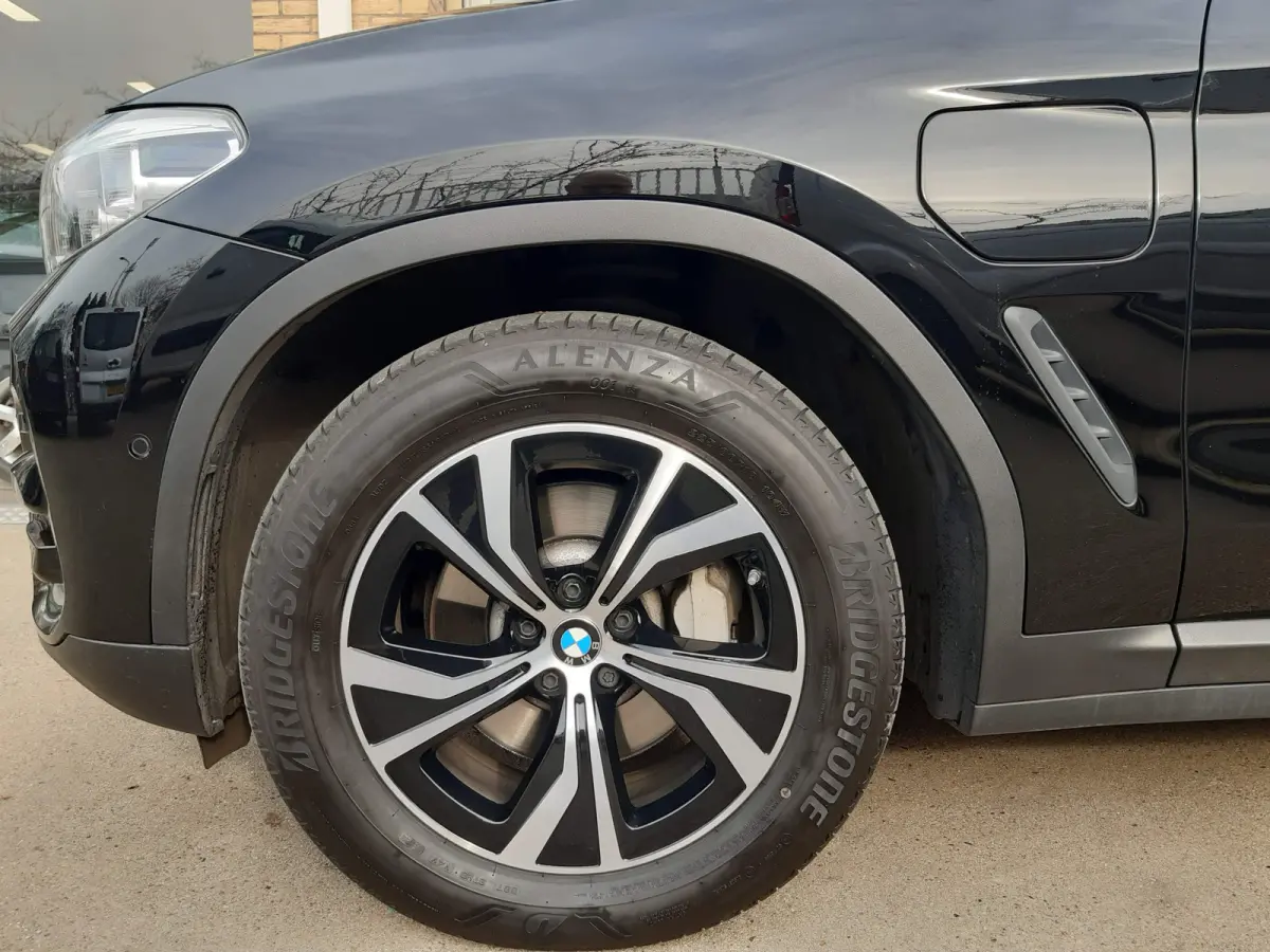 xDrive30e High Executive