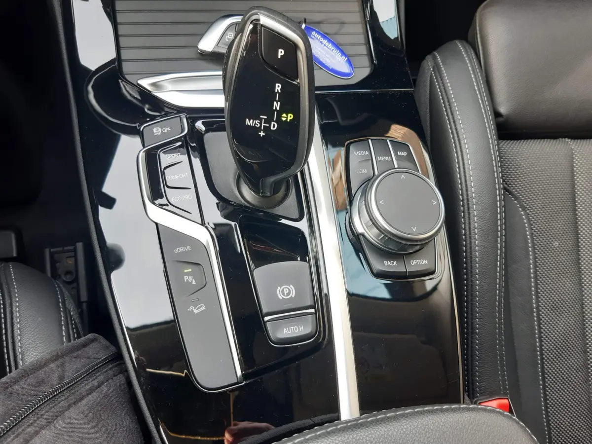 xDrive30e High Executive