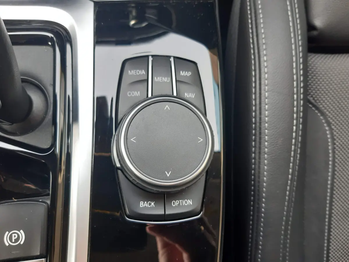 xDrive30e High Executive