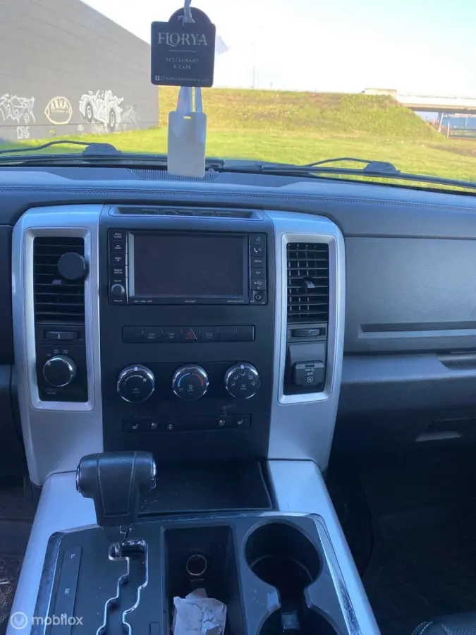 1500 4X4 5.7 V8 4x4 Quad Cab 6'4
