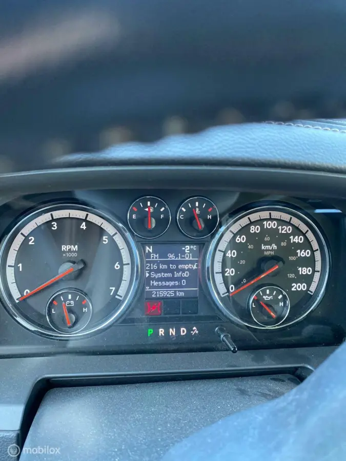 1500 4X4 5.7 V8 4x4 Quad Cab 6'4