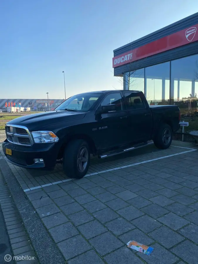 1500 4X4 5.7 V8 4x4 Quad Cab 6'4