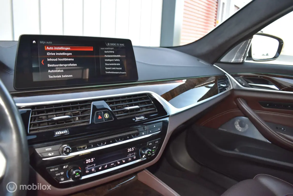 530i High Executive