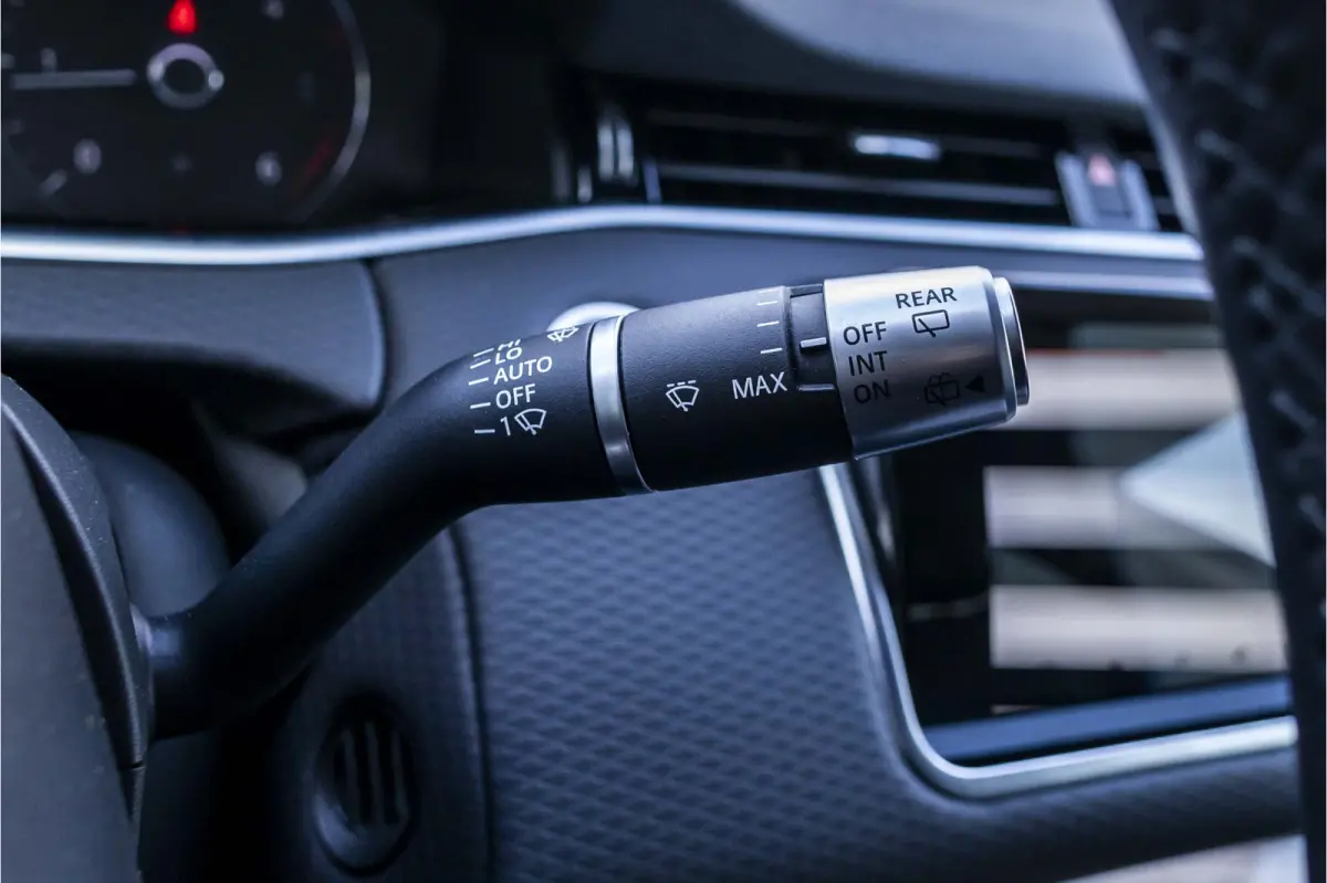 2.0 D180 AWD R-Dynamic S