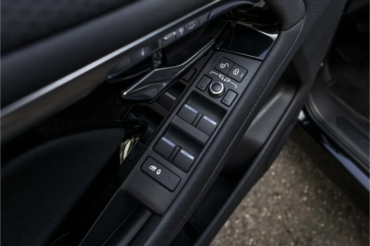 2.0 D180 AWD R-Dynamic S