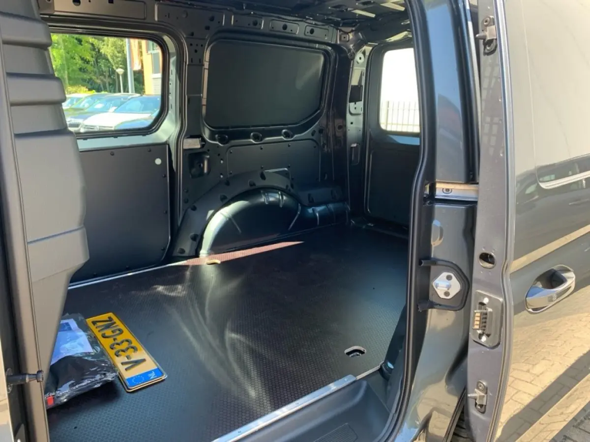 2.0 TDI DSG MAXI STYLE VOL OPTIES!! 2X SCHUIFDEUR