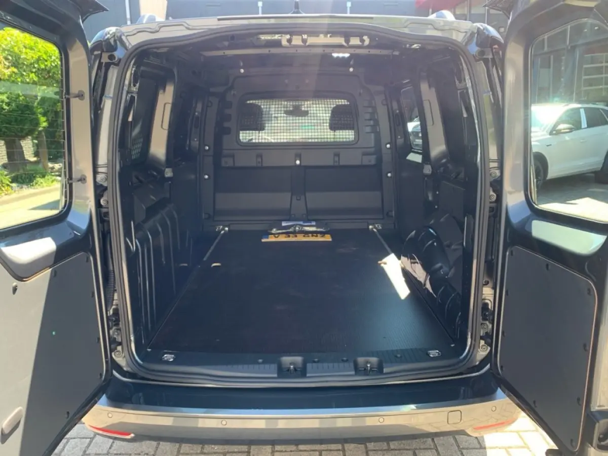 2.0 TDI DSG MAXI STYLE VOL OPTIES!! 2X SCHUIFDEUR