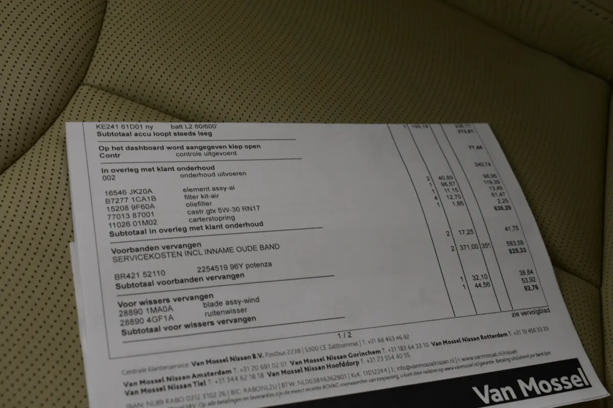 G37 GT Premium Bose Camera  NL Auto