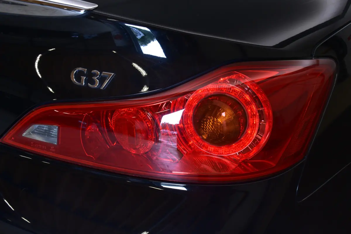 G37 GT Premium Bose Camera  NL Auto