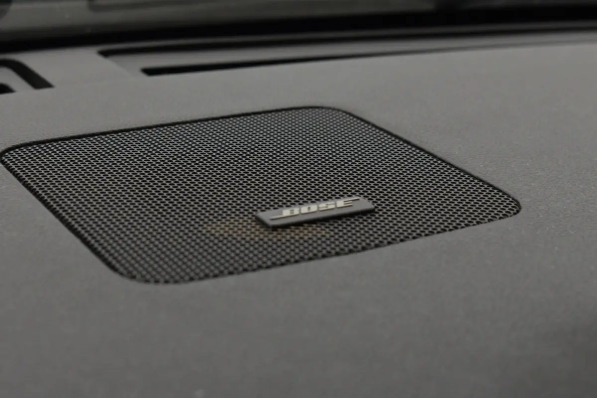 G37 GT Premium Bose Camera  NL Auto