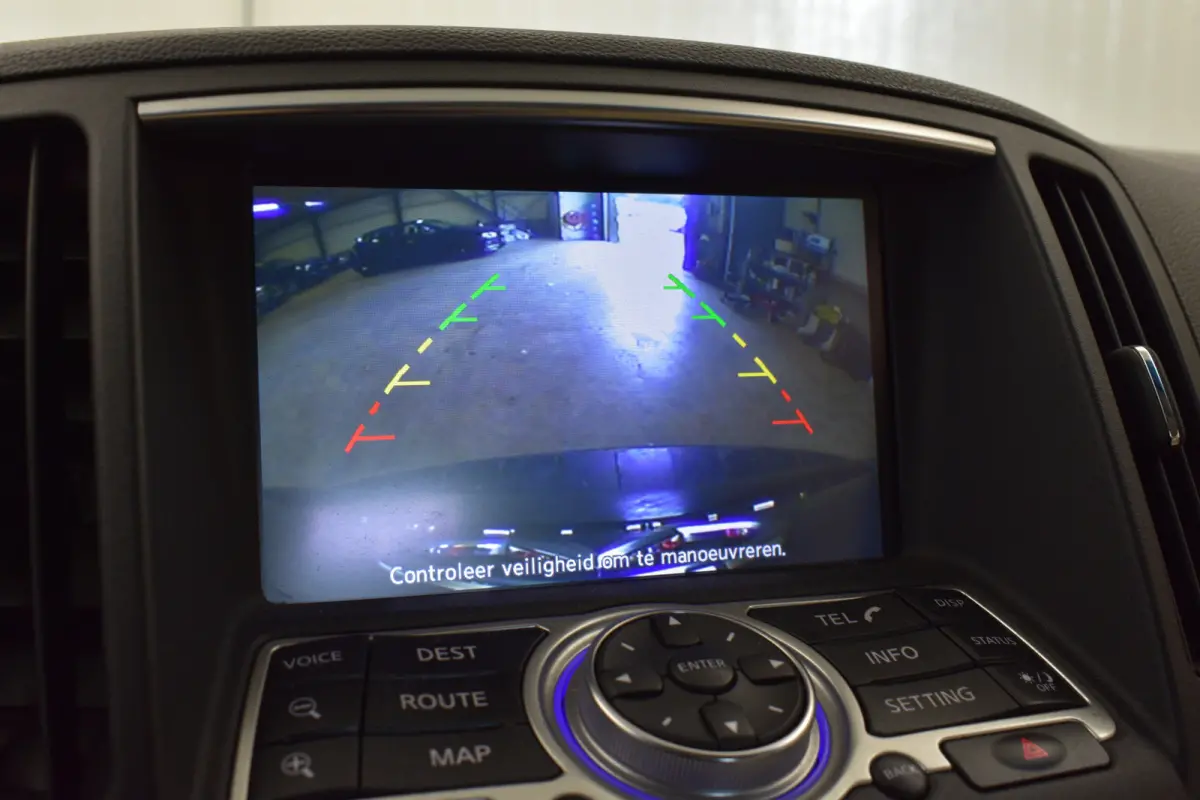 G37 GT Premium Bose Camera  NL Auto