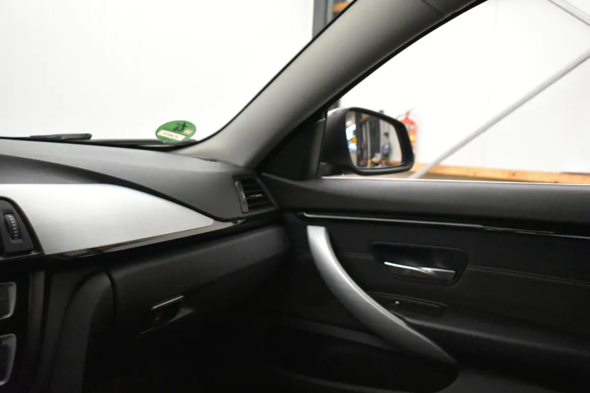 420d 181PK M-Sport Executive Groot Navi