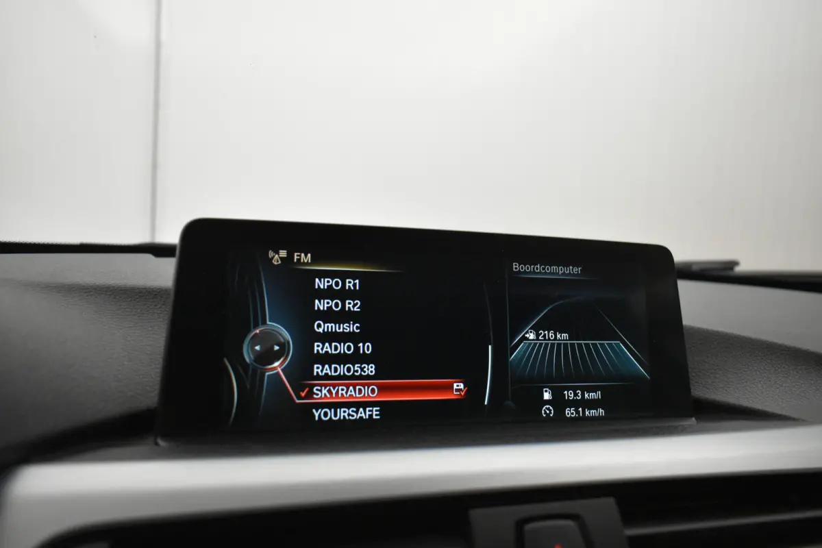 420d 181PK M-Sport Executive Groot Navi