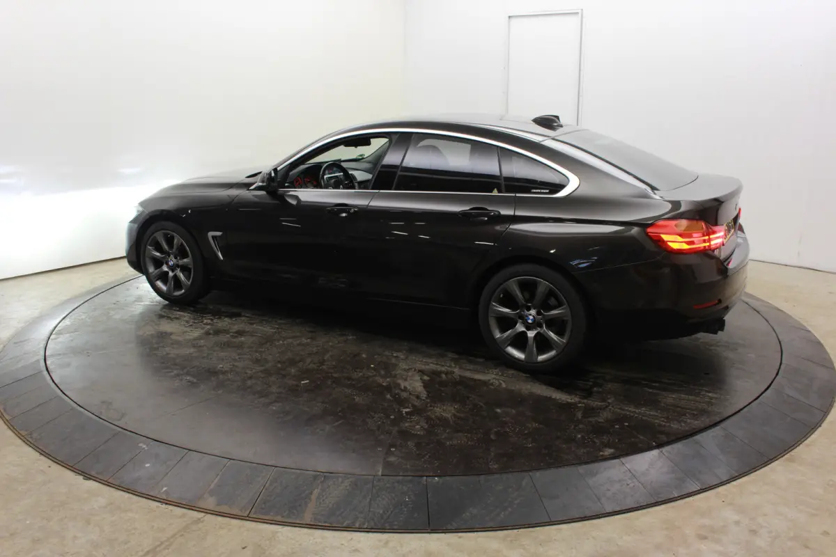 420d 181PK M-Sport Executive Groot Navi
