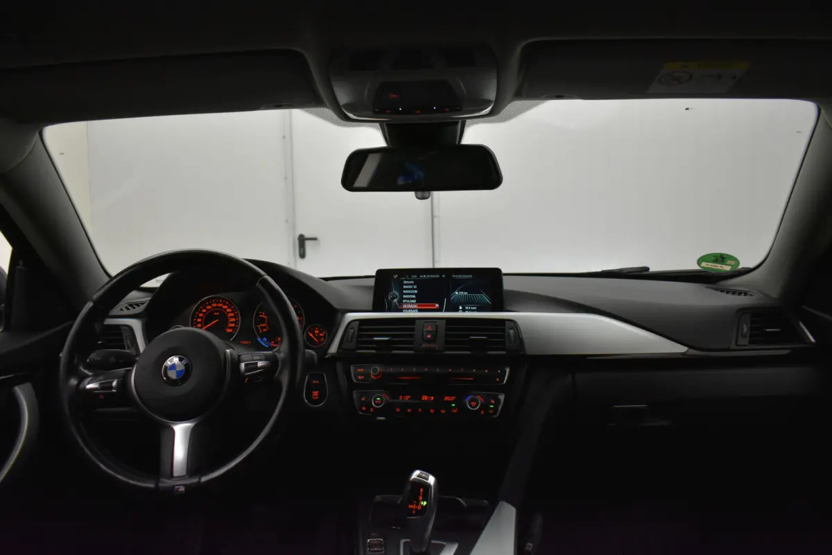 420d 181PK M-Sport Executive Groot Navi