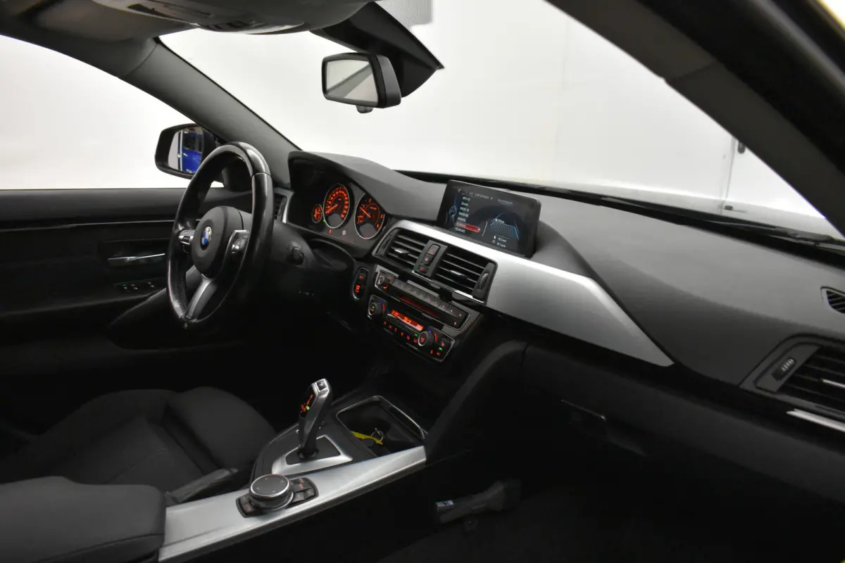 420d 181PK M-Sport Executive Groot Navi