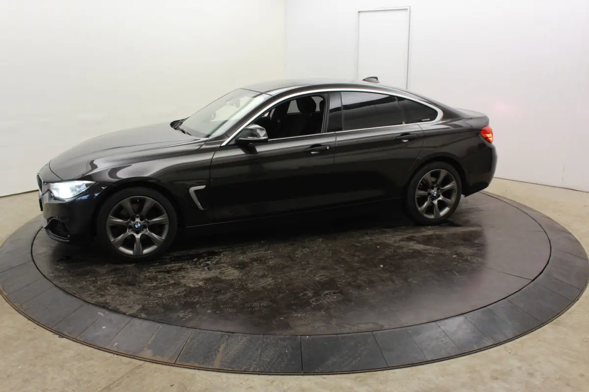 420d 181PK M-Sport Executive Groot Navi