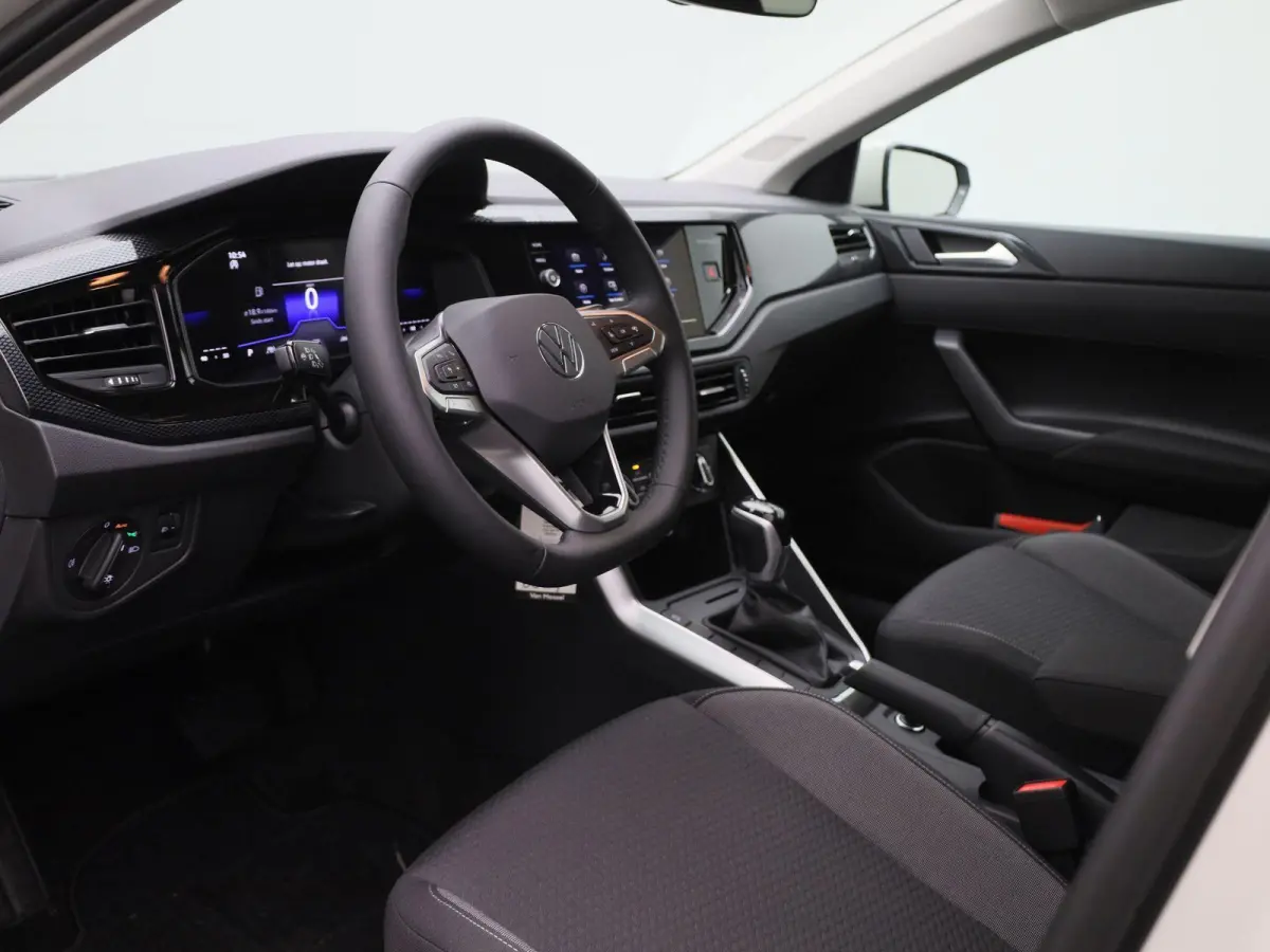 1.0 TSI Life Edition 95 PK | Automaat | Airco | Adaptieve Cruise Control | Lane Assist | Apple Carplay | Parkeersensoren achter | Achteruitrijcamera |