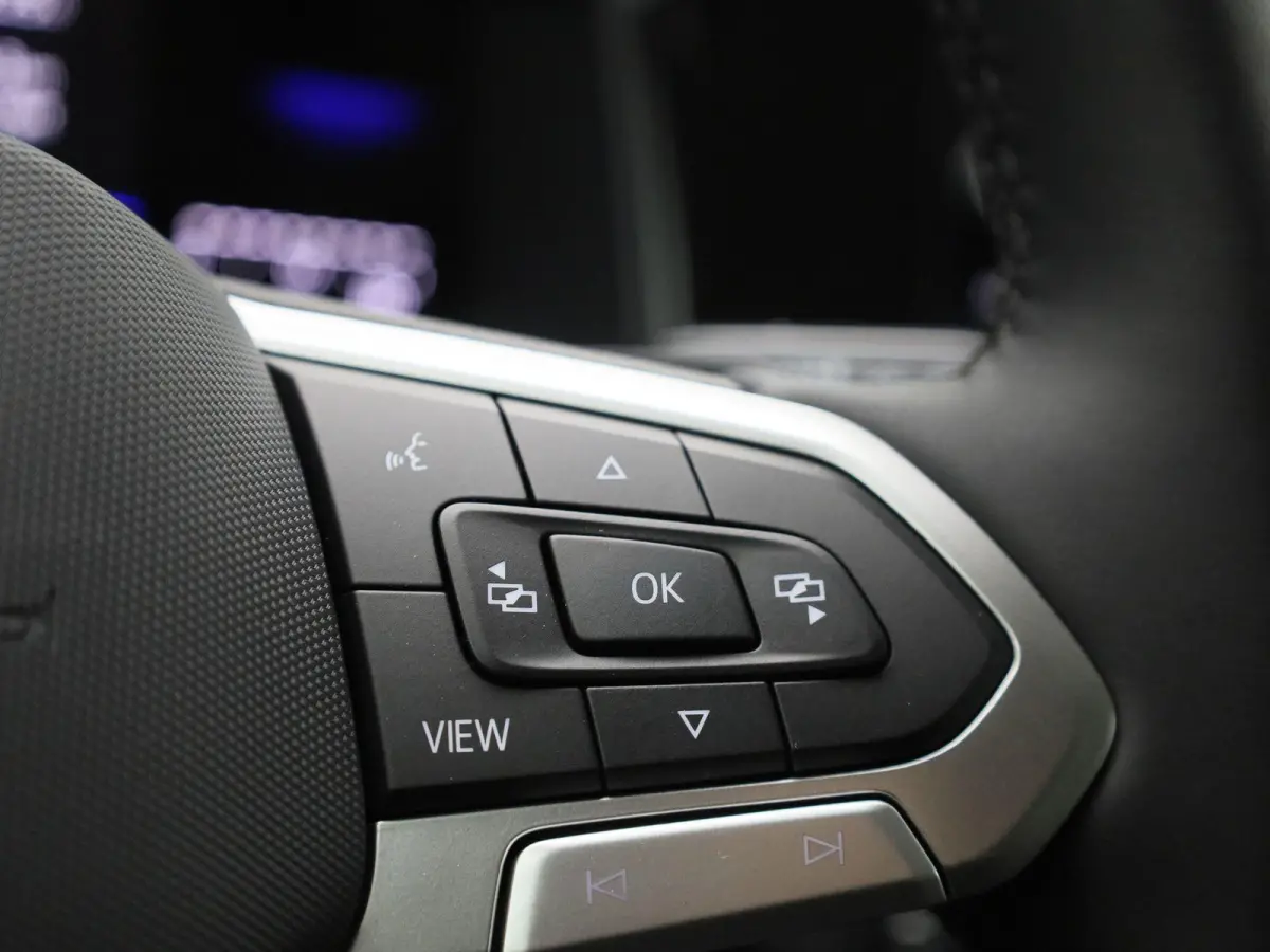1.0 TSI Life Edition 95 PK | Automaat | Airco | Adaptieve Cruise Control | Lane Assist | Apple Carplay | Parkeersensoren achter | Achteruitrijcamera |