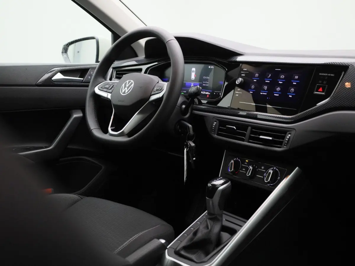 1.0 TSI Life Edition 95 PK | Automaat | Airco | Adaptieve Cruise Control | Lane Assist | Apple Carplay | Parkeersensoren achter | Achteruitrijcamera |