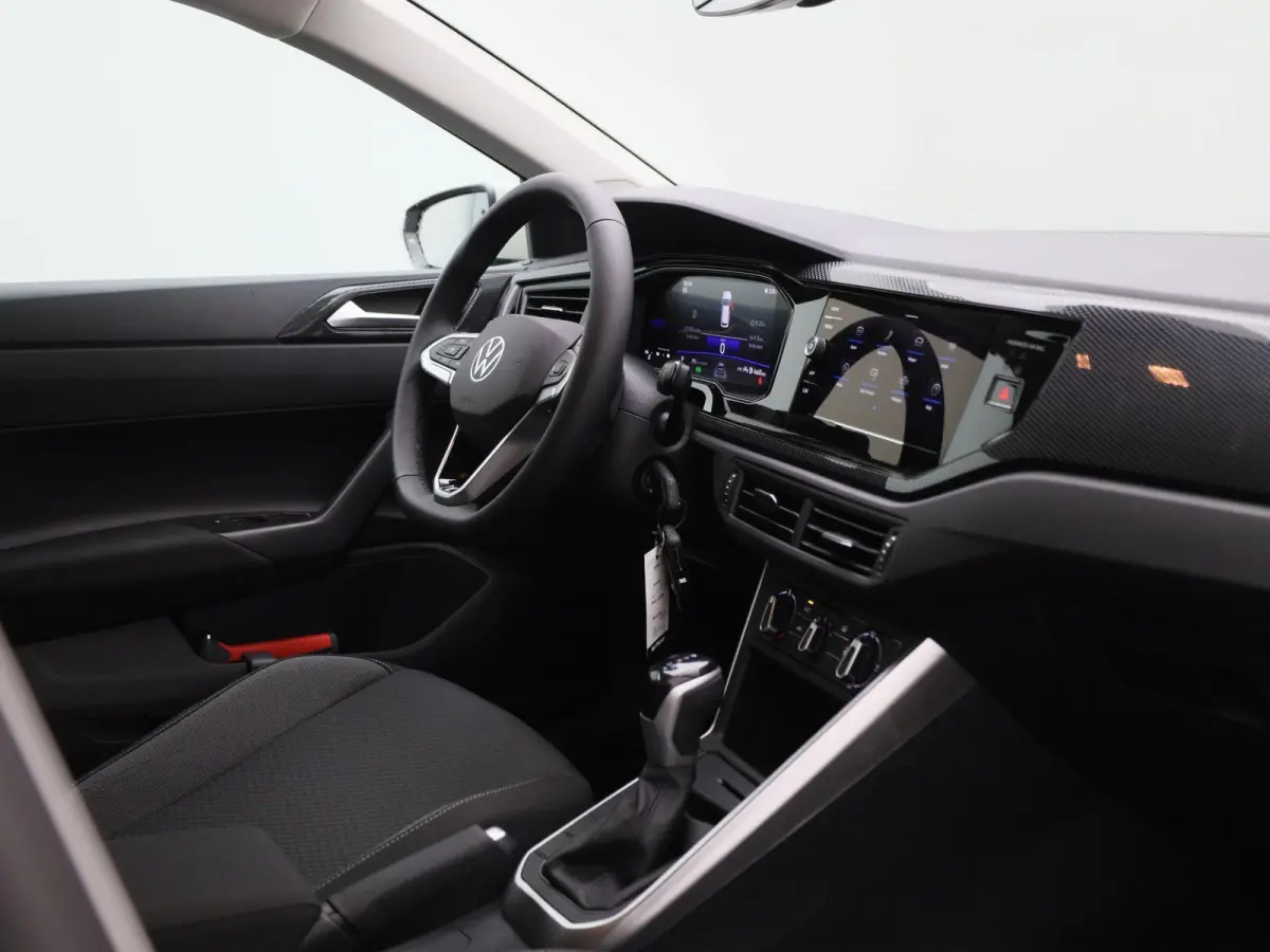 1.0 TSI Life Edition 95 PK | Automaat | Airco | Adaptieve Cruise Control | Lane Assist | Apple Carplay | Parkeersensoren achter | Achteruitrijcamera |