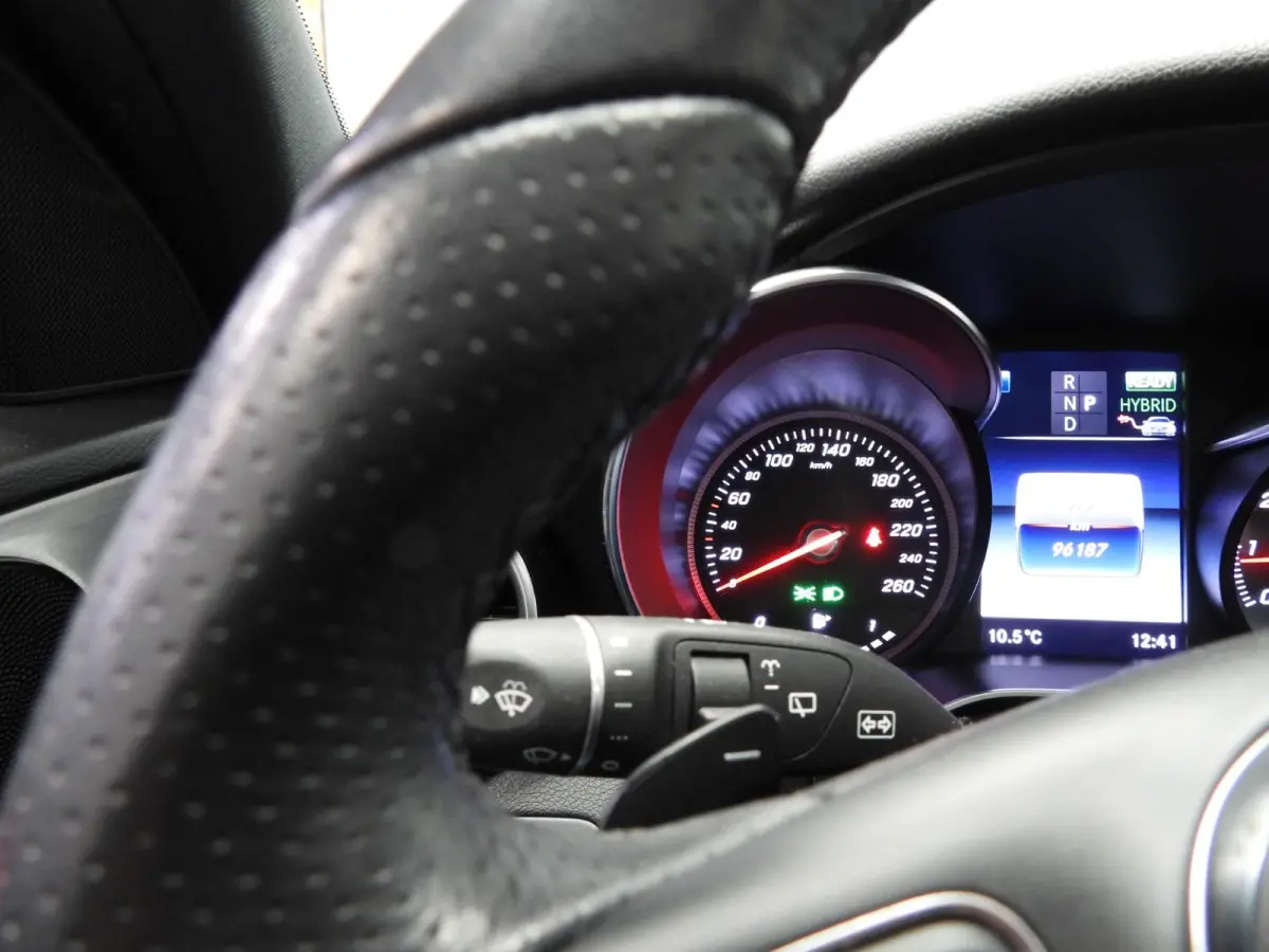 C350e Sport Edition LEER/SCHUIFDAK/LED/18"LMV!