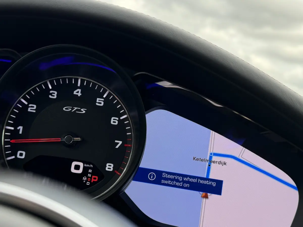 4.0 GTS Pano Sport-chrono BOSE