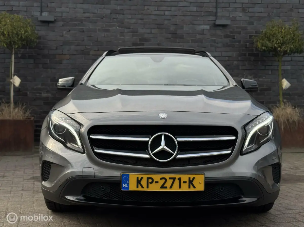 180 d Edition Plus -PANO-AUT-LED- *INRUIL MOGELIJK*
