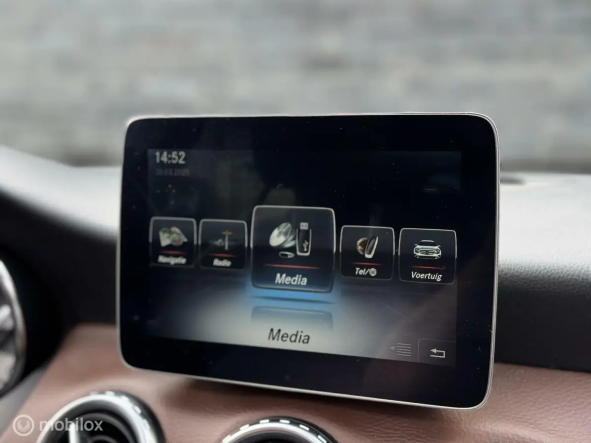 180 d Edition Plus -PANO-AUT-LED- *INRUIL MOGELIJK*