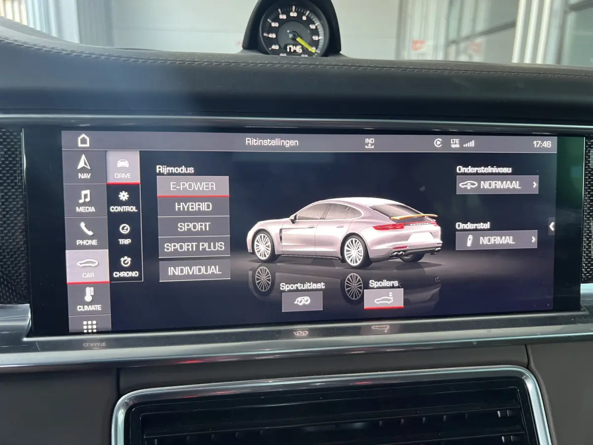 2.9 4 E-Hybrid 467 PK | NP € 172.000 | VOL!