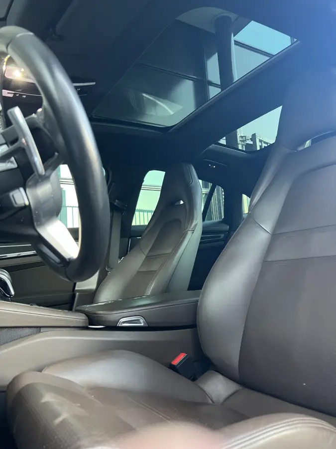 2.9 4 E-Hybrid 467 PK | NP € 172.000 | VOL!