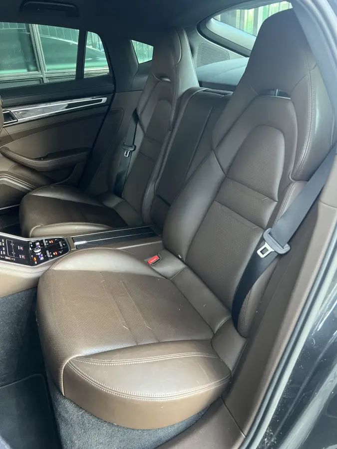 2.9 4 E-Hybrid 467 PK | NP € 172.000 | VOL!