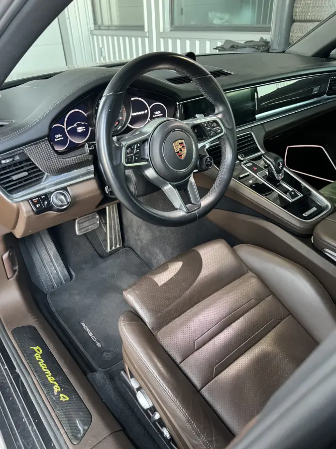 2.9 4 E-Hybrid 467 PK | NP € 172.000 | VOL!