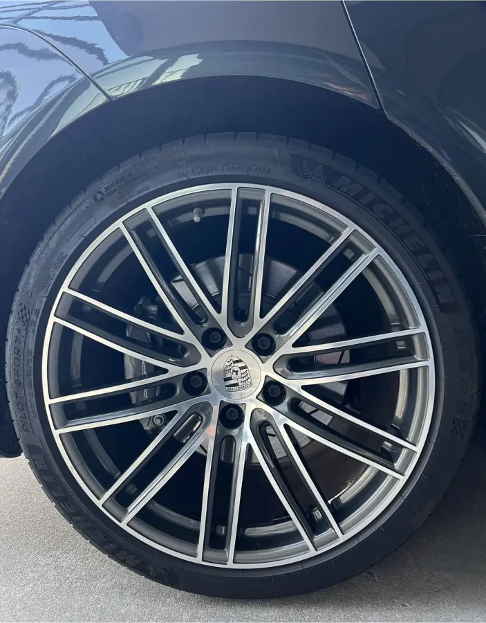2.9 4 E-Hybrid 467 PK | NP € 172.000 | VOL!