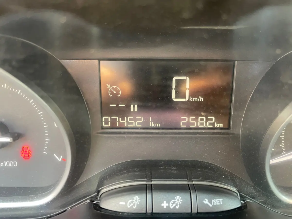 1.2 PureTech Allure / LAGE KM / AIRCO /SP VLG / OHB /