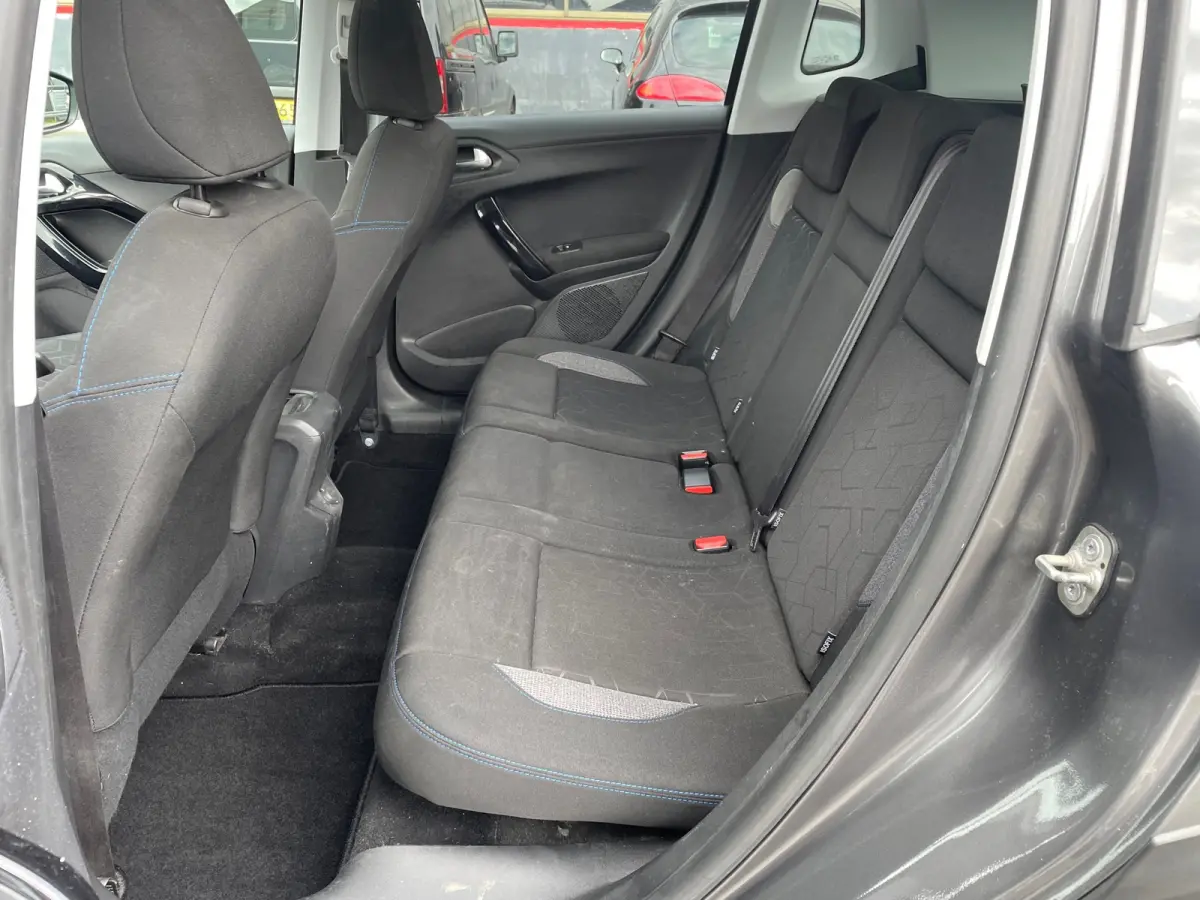 1.2 PureTech Allure / LAGE KM / AIRCO /SP VLG / OHB /