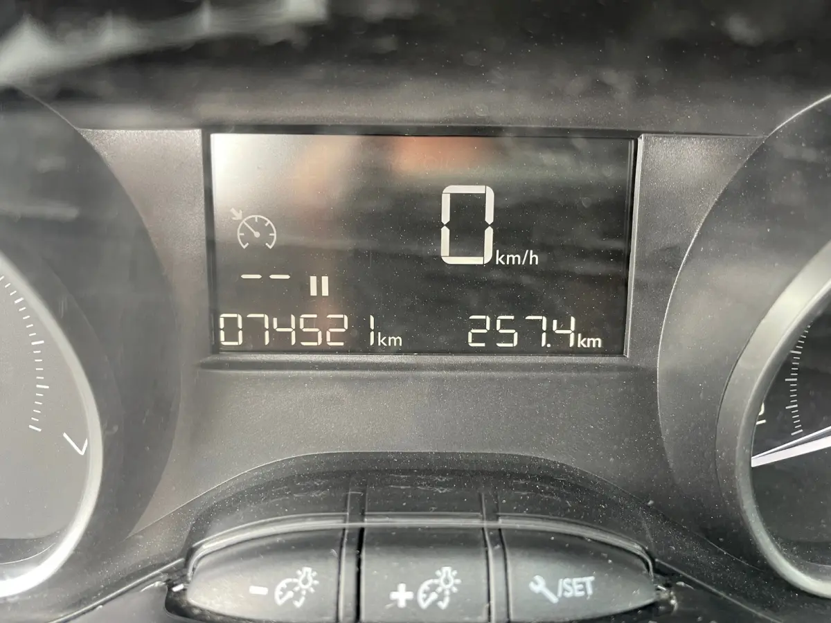 1.2 PureTech Allure / LAGE KM / AIRCO /SP VLG / OHB /
