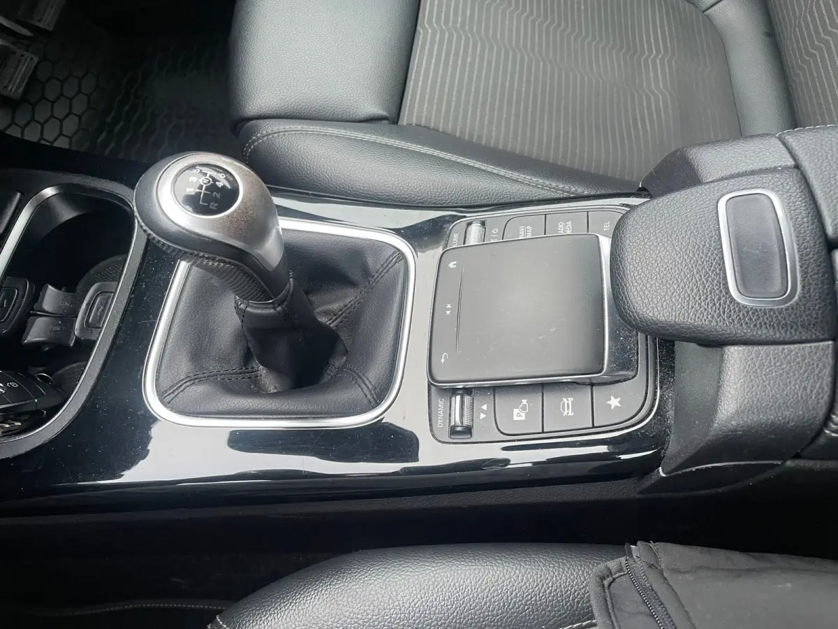180 d Premium Plus / LEER / SP .VLG / OHB /