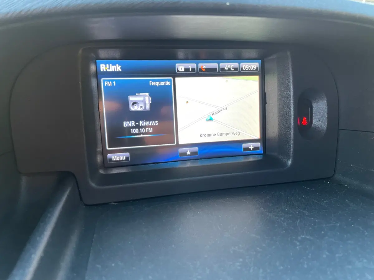 1.5 dCi 75 Energy Comfort Compact NAVI / PDC / ELEC RAMEN /