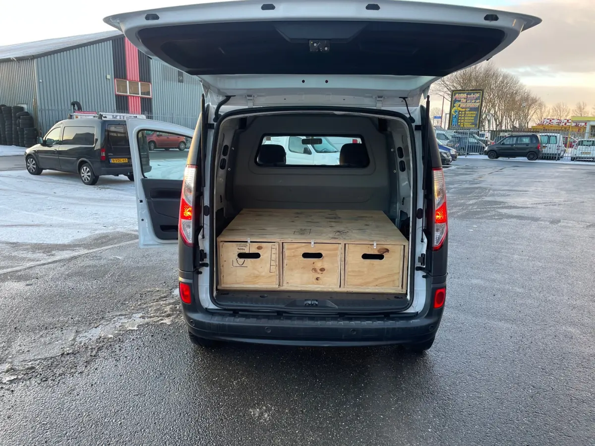 1.5 dCi 75 Energy Comfort Compact NAVI / PDC / ELEC RAMEN /