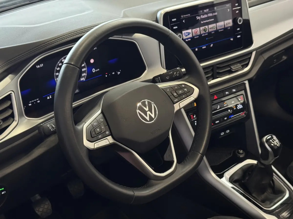 TSI VIR.COCKPIT CARPLAY NAVI IQ.LED STOEL/STUUR.VERW DAB ADAP.CRUISE ✅Top Auto's Wijchen. 30 Jaar Specialist in Volkswagen  : Alle Type's : R-Line Edition / Style / First Edition / Highlin