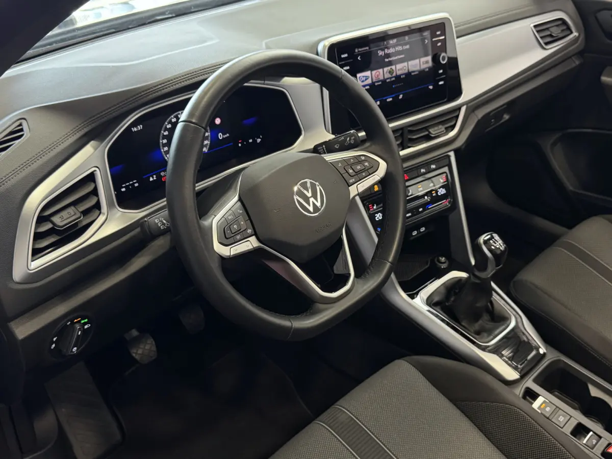 TSI VIR.COCKPIT CARPLAY NAVI IQ.LED STOEL/STUUR.VERW DAB ADAP.CRUISE ✅Top Auto's Wijchen. 30 Jaar Specialist in Volkswagen  : Alle Type's : R-Line Edition / Style / First Edition / Highlin