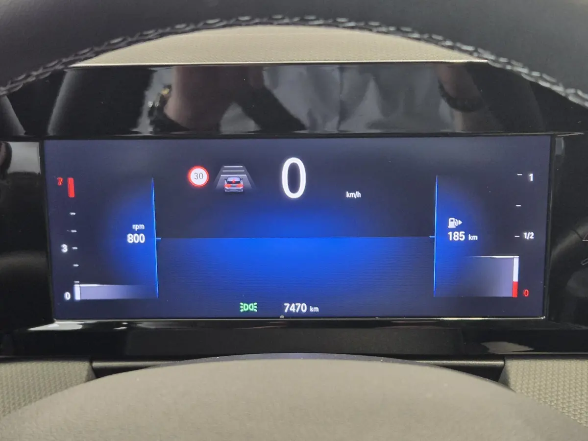 1.2 Turbo Edition | Apple CarPlay / Android Auto | Stoel- en stuurverwarming | AGR Comfortstoel | Parkeersensoren voor en achter |