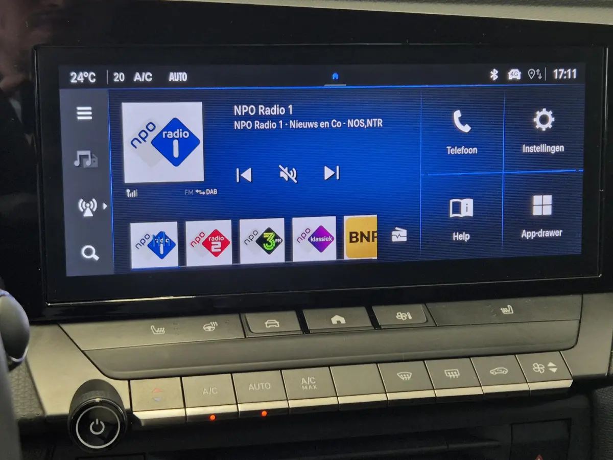 1.2 Turbo Edition | Apple CarPlay / Android Auto | Stoel- en stuurverwarming | AGR Comfortstoel | Parkeersensoren voor en achter |