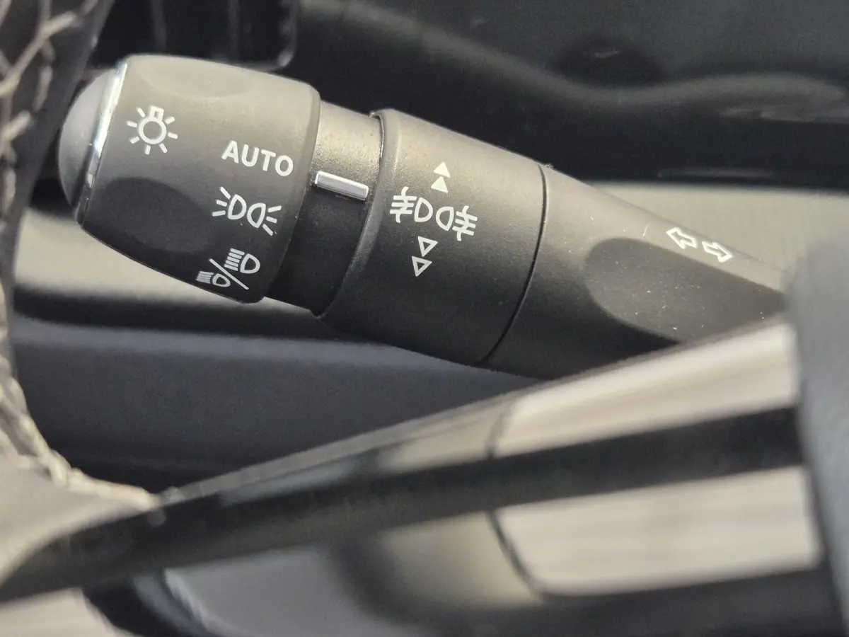 1.2 Turbo Edition | Apple CarPlay / Android Auto | Stoel- en stuurverwarming | AGR Comfortstoel | Parkeersensoren voor en achter |