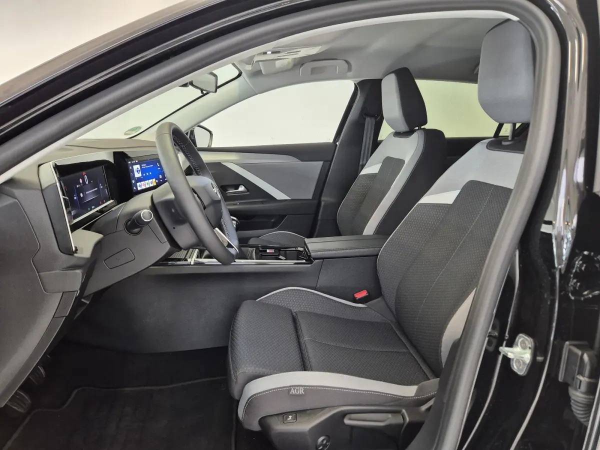 1.2 Turbo Edition | Apple CarPlay / Android Auto | Stoel- en stuurverwarming | AGR Comfortstoel | Parkeersensoren voor en achter |